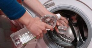 Limpia tu lavadora a profundidad para que no deje pelusas en la ropa: 3 trucos infalibles